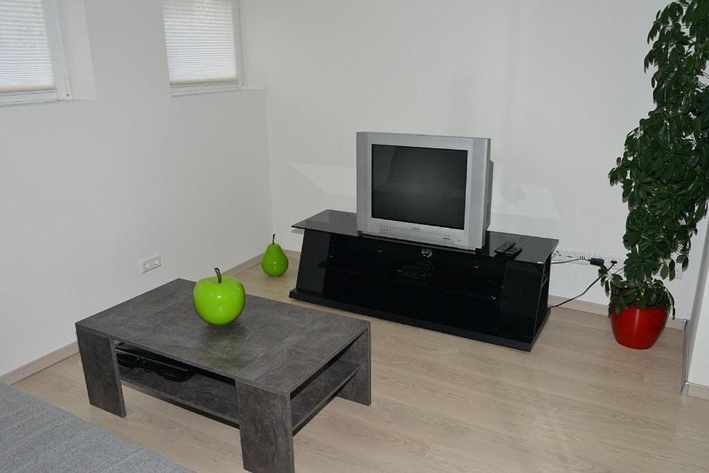 Apartment In Reutlingen / Sickenhausen Екстер'єр фото